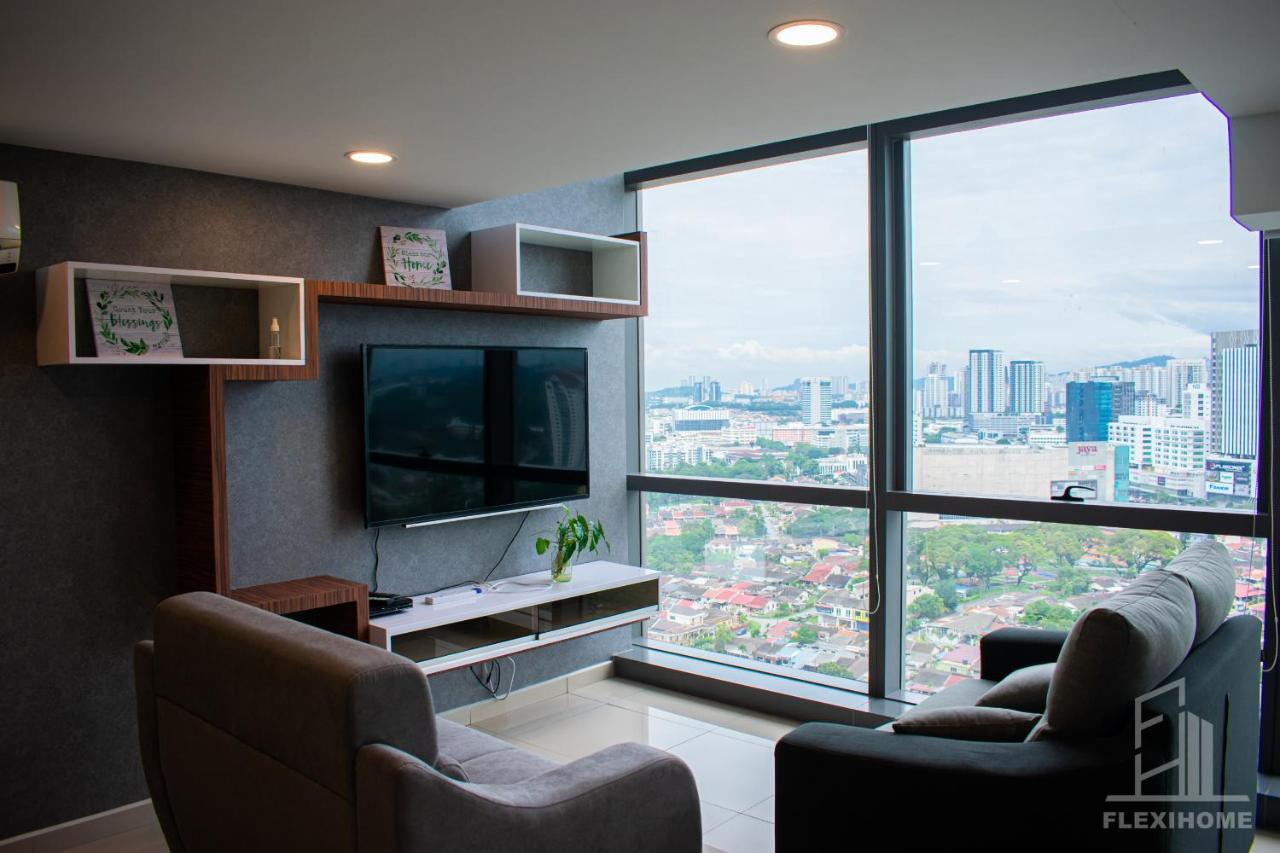 Netflix-Pinnacle Pj, Fantastic City View, 1-6 Guests Designed Duplex Home By Flexihome-My Petaling Jaya Exterior photo